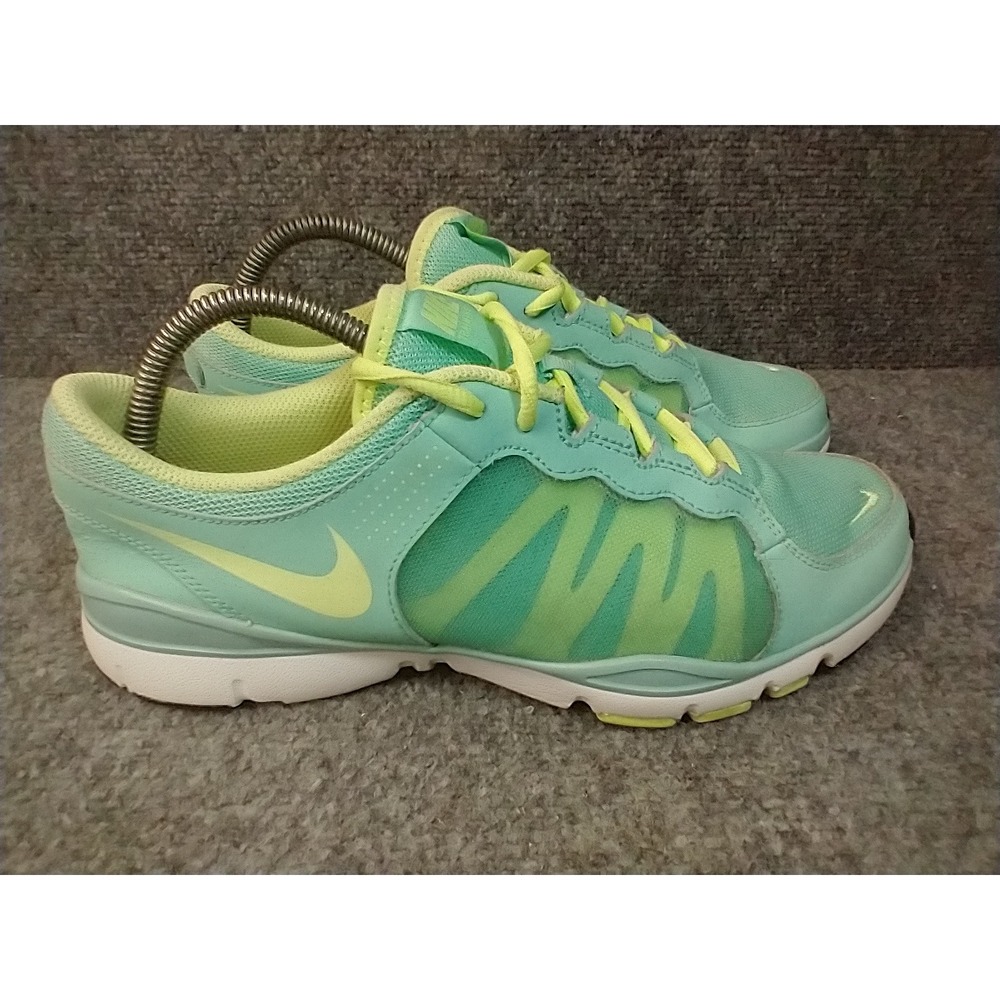 Nike In-Season TR 2 Training Shoes Women 9 Mint Green Neon Yellow 511332-300